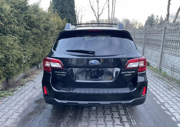 Subaru Outback cena 60900 przebieg: 51454, rok produkcji 2015 z Urzędów małe 781